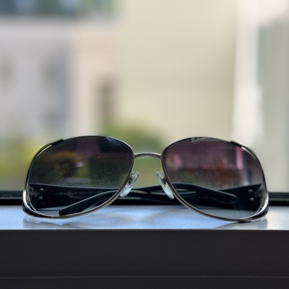 Salvatore FERRAGAMO sunglasses